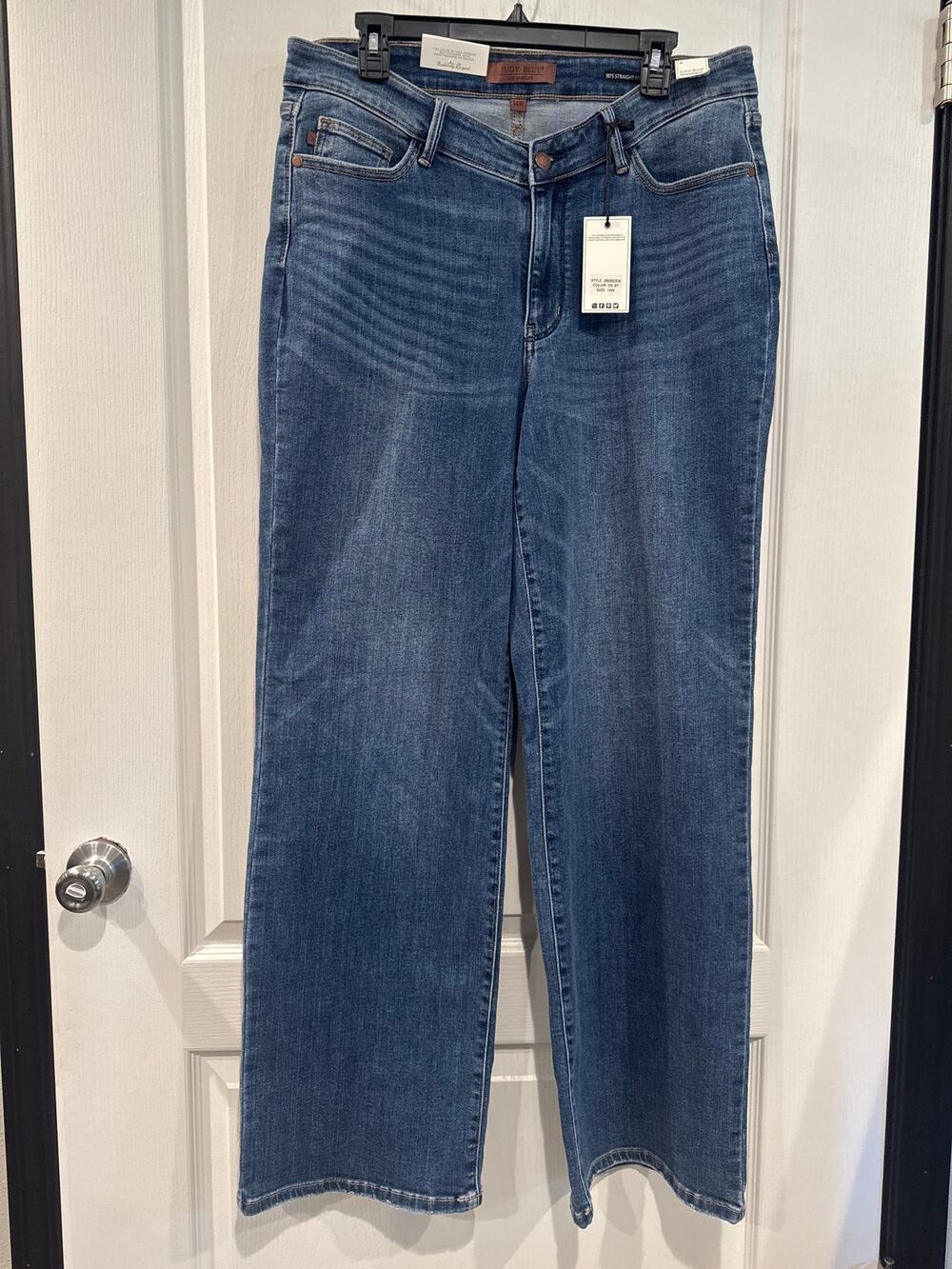 Judy Blue Women’s 14W 90’s Straight Fit V-Front Jeans Dark Wash NWT